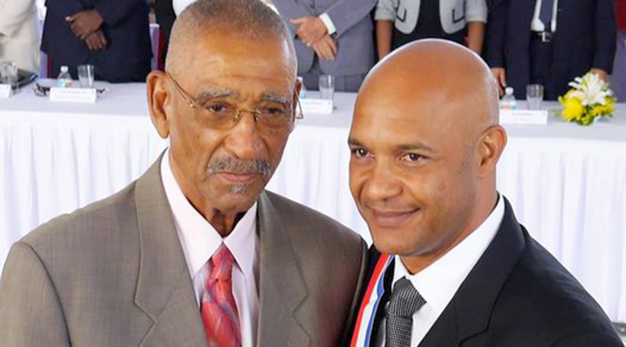 ALBERT FLEMING ET DANIEL GIBBS