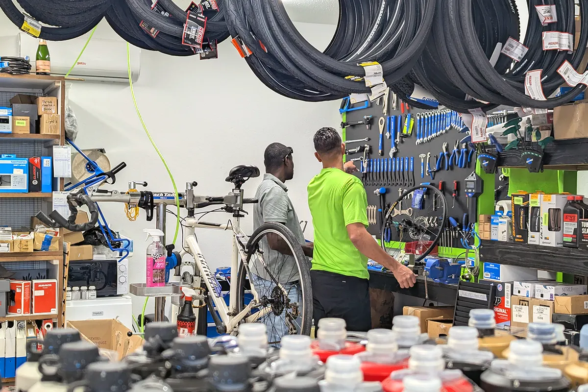 Ca-roule-bike-shop-un-nouveau-virage-pour-le-velo-a-saint-martin3