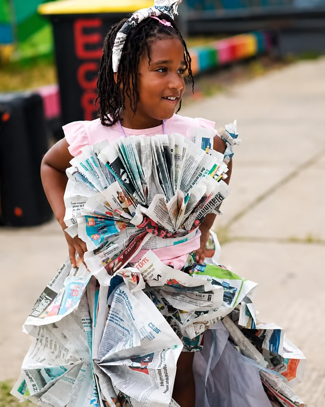 97150 Newspaper dress !