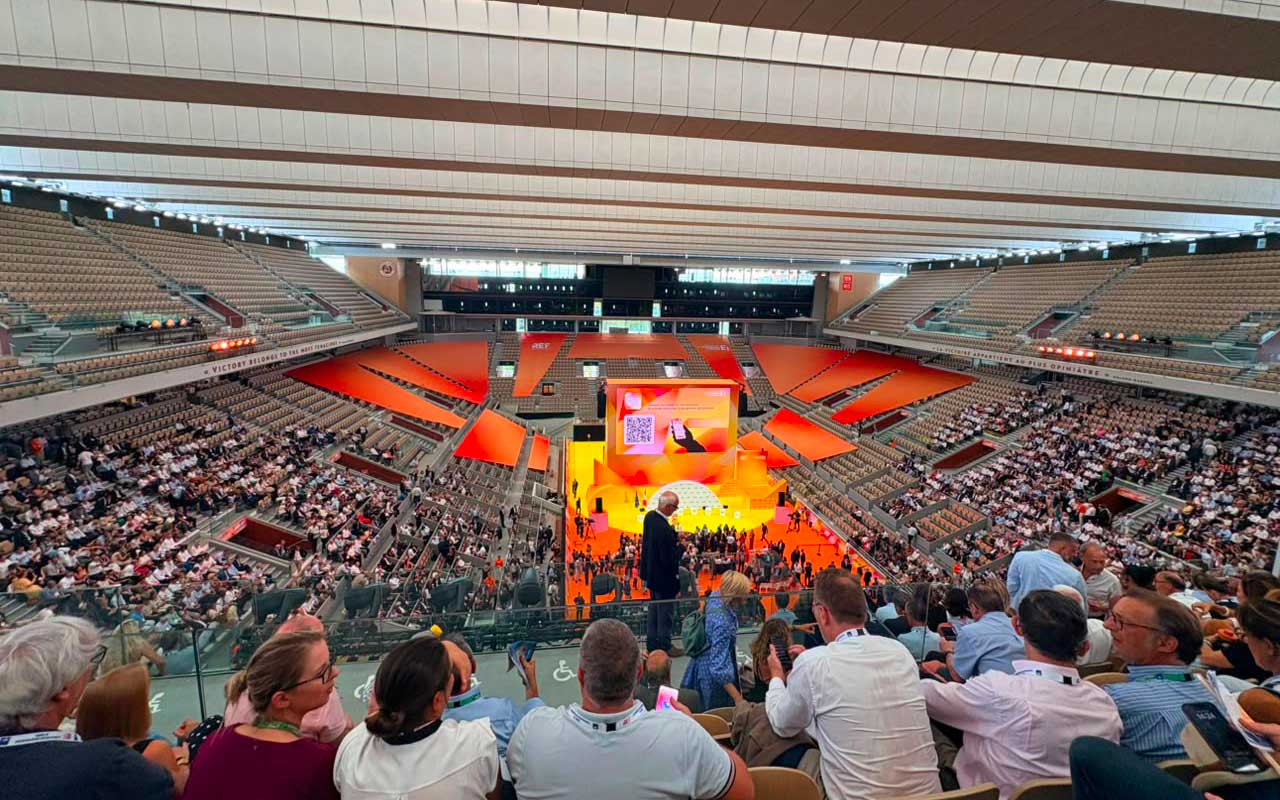 Rencontre des Entrepreneurs de France (REF) 001