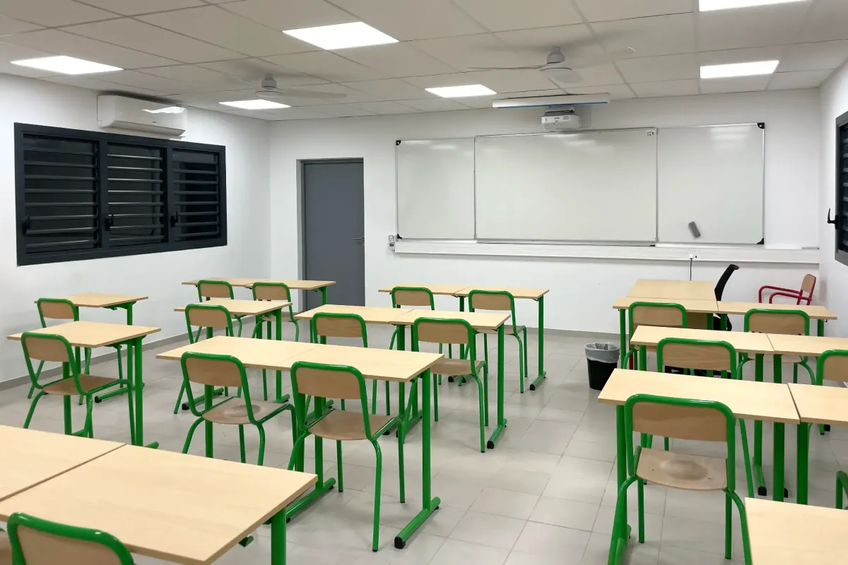 inauguration-de-11-salles-de-classe-au-college-roche-gravee-de-moho-la-fin-de-la-resilience-post-irma-1