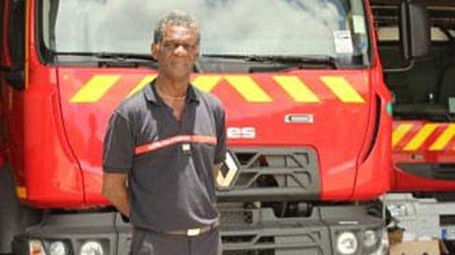 Hommage de l’Amicale des Sapeurs-Pompiers de Saint-Martin au Lieutenant Mäes