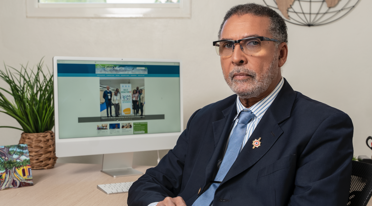 Prix de l’aérien, situation de monopole et avenir incertain des compagnies : le député Frantz Gumbs monte au créneau