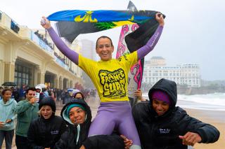 Surf : La Saint-Martinoise Maud Le Car sacrée Championne de France
