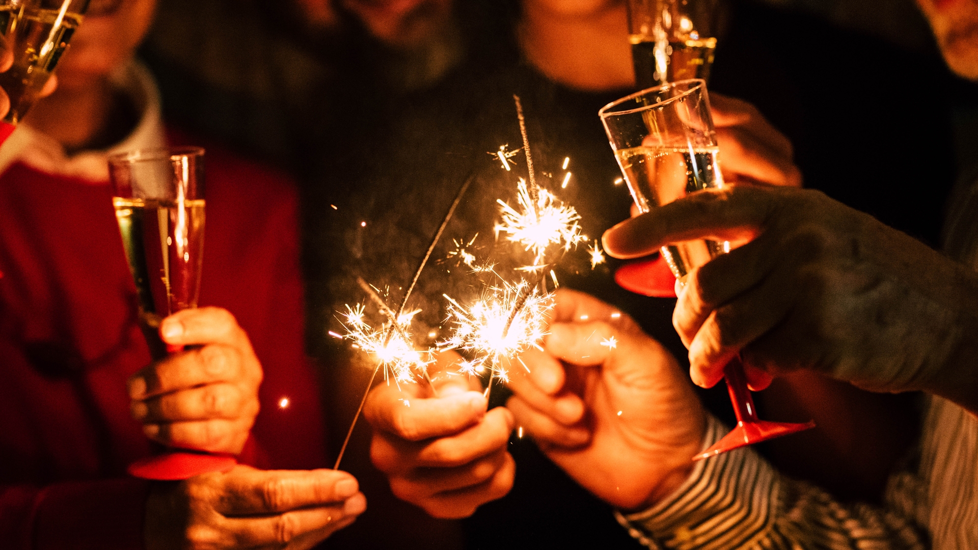 Paix, solidarité et feux d’artifice  pour la nouvelle année : vive 2023 !